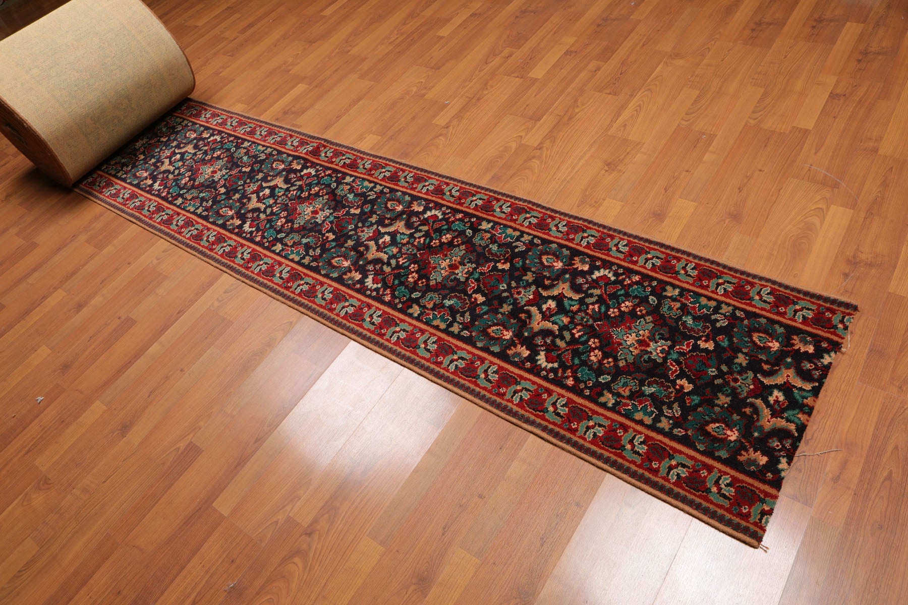 Runner Navy, Red, Aqua Color Machine Made Floral 100% Wool Traditional Oriental Rug