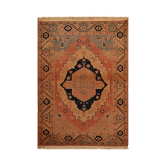 Hand-Knotted 4'4''x6'4'' Apricot Wool Serapi Rug from Romania