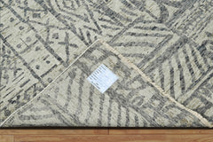5x7 Gray, Beige Hand Knotted 100% Wool Tibetan Modern & Contemporary Oriental Area Rug