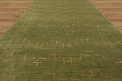 Runner Hand Knotted Tibetan 100% Wool Michaelian & Kohlberg Traditional Oriental Area Rug Lime, Light Gold Color