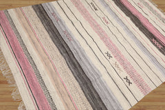 LoomBloom 5x8 Hand-Woven Bohemian Ivory Kilim Wool Rug
