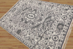 LoomBloom Hand Woven White Oriental Area Rug 5x8 in Traditional Kilim Wool