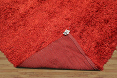 LoomBloom 5x8 Red Hand Woven Solid Wool Shag Area Rug with Contemporary Style