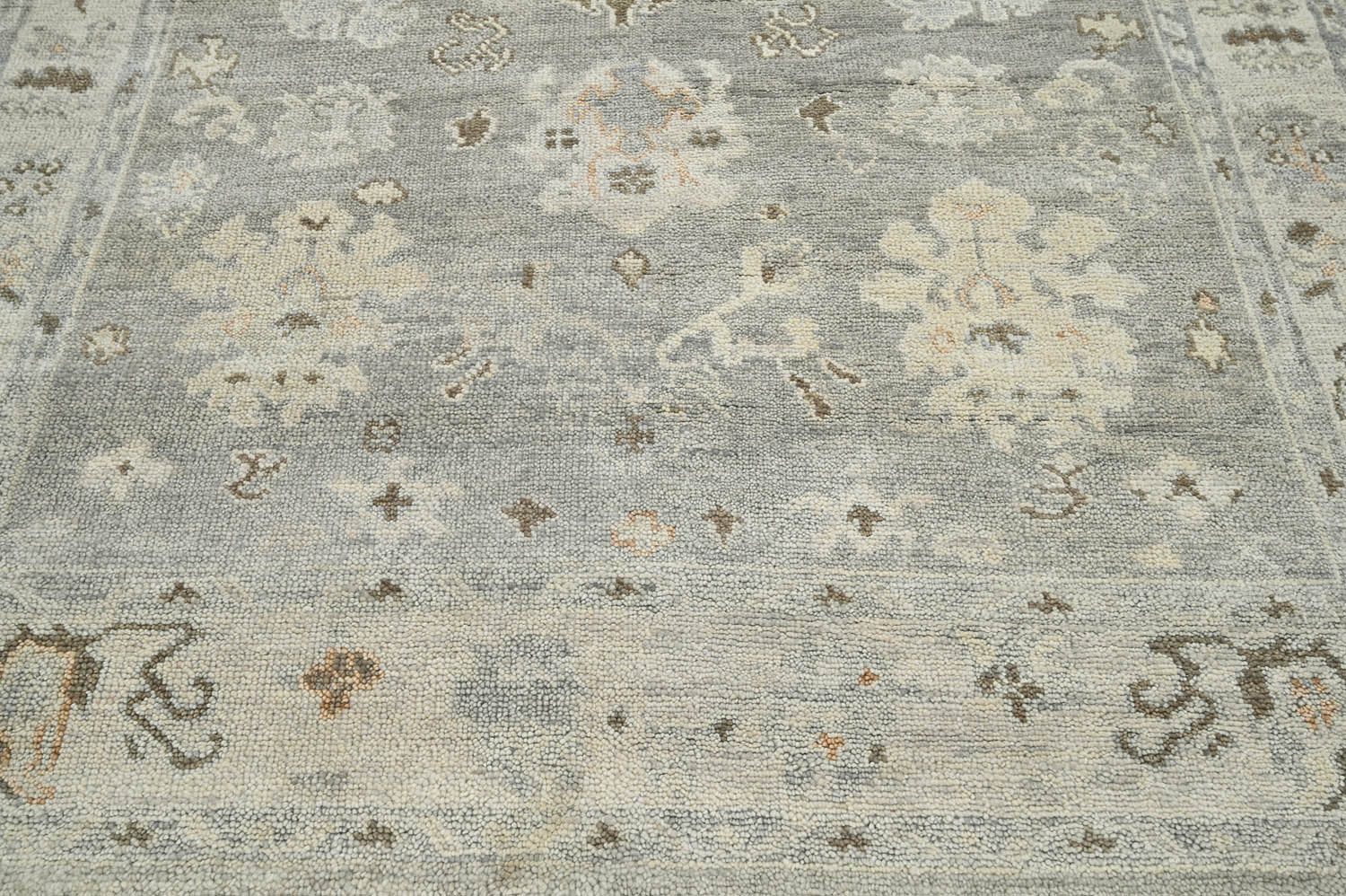 8x10 Gray, Beige, Muted Earth Tones Color Hand Knotted Oushak Wool Traditional Oriental Rug