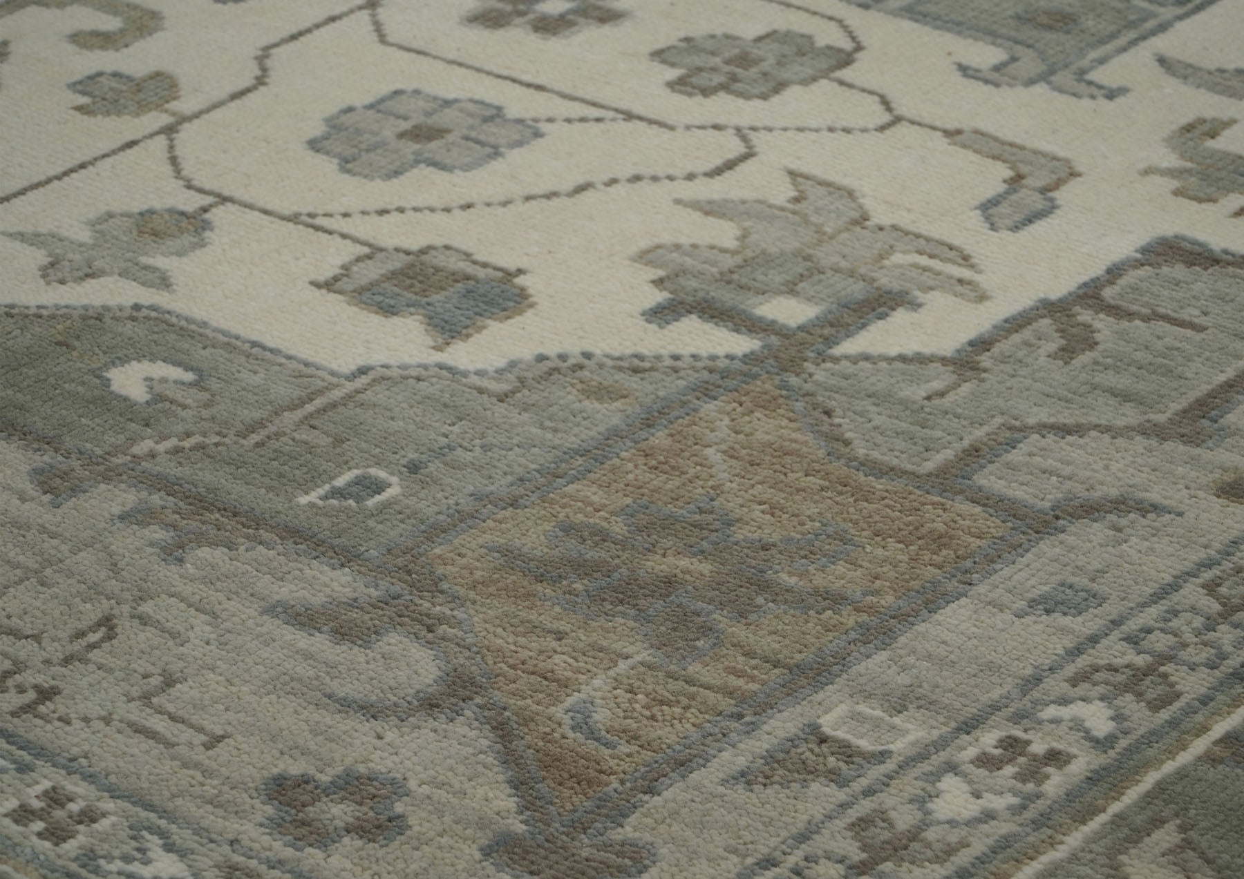 12x15 Gray, Ivory, Taupe Color Hand Knotted Oushak Wool  Oriental Rug