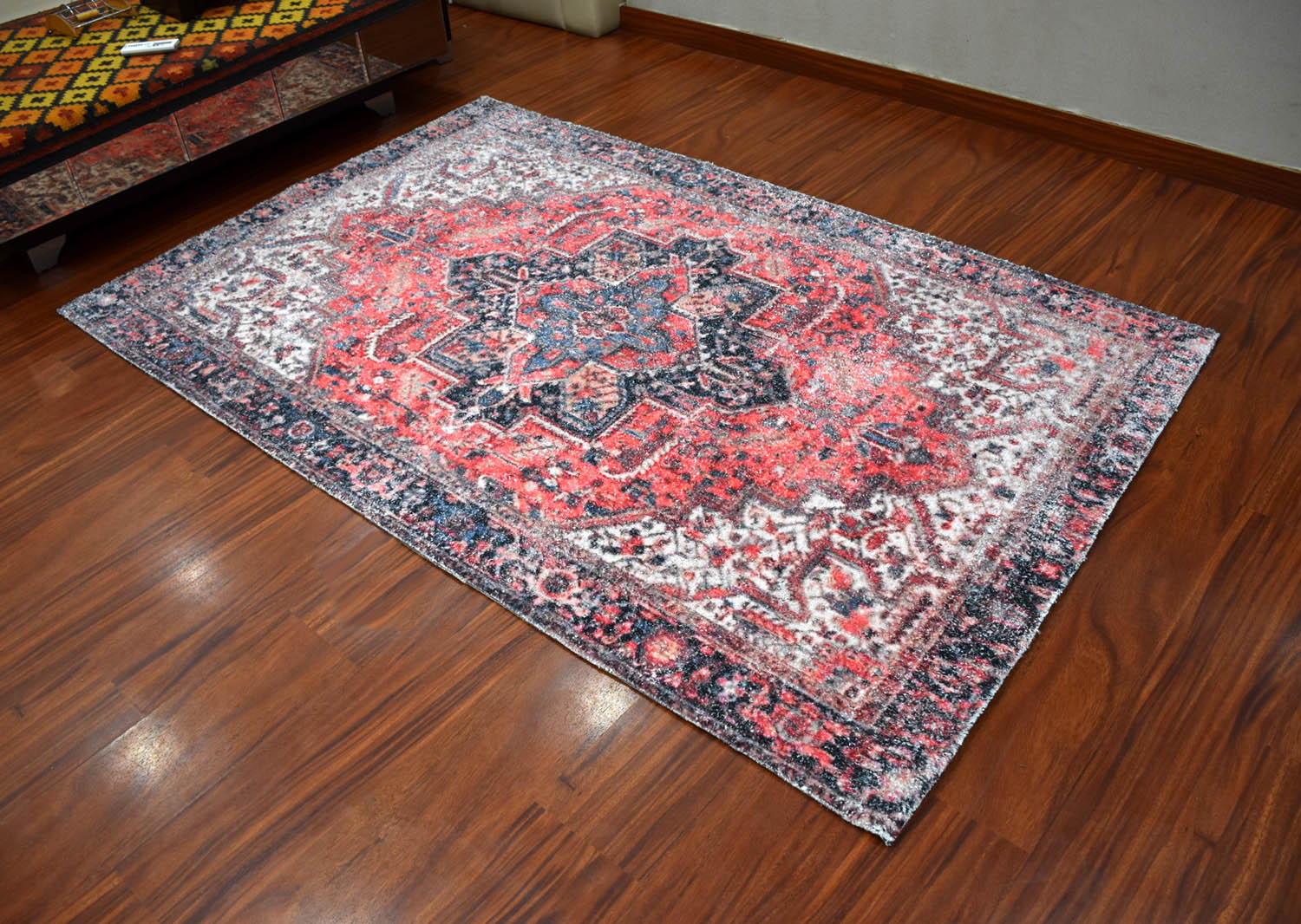 Multi Size Rust Ivory Black Color Hand Woven All-Over Polyester Traditional Oriental Rug