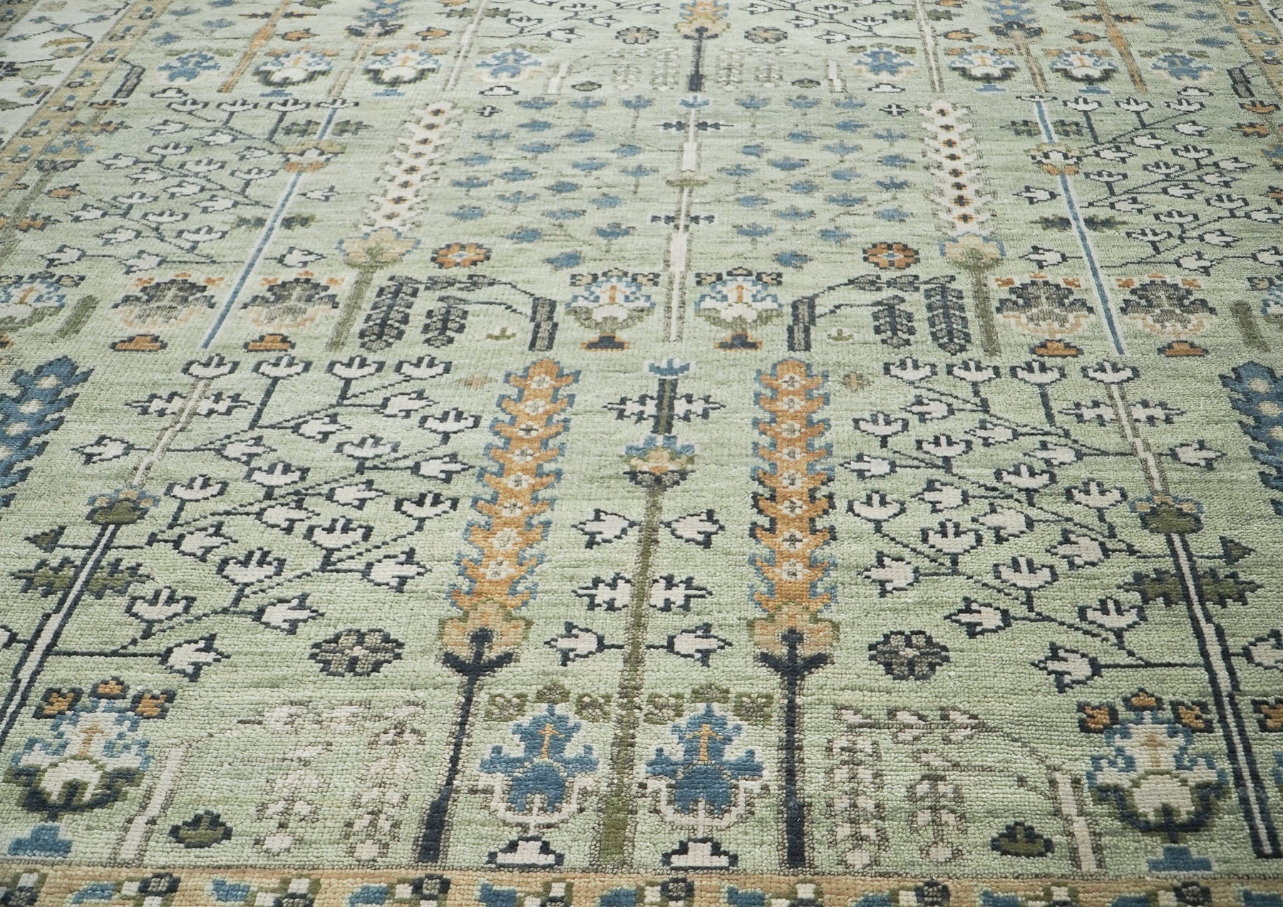 10x14 Mint, Ivory, Blue Color Hand Knotted Oushak Wool Transitional Oriental Rug