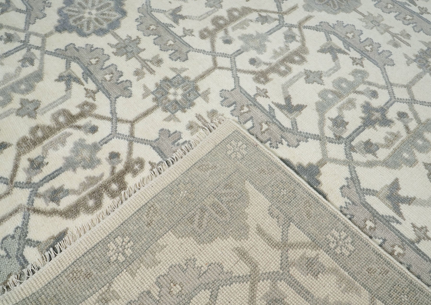 9x12 Beige, Ivory, Gray Color Hand Knotted Oushak Wool Transitional Oriental Rug