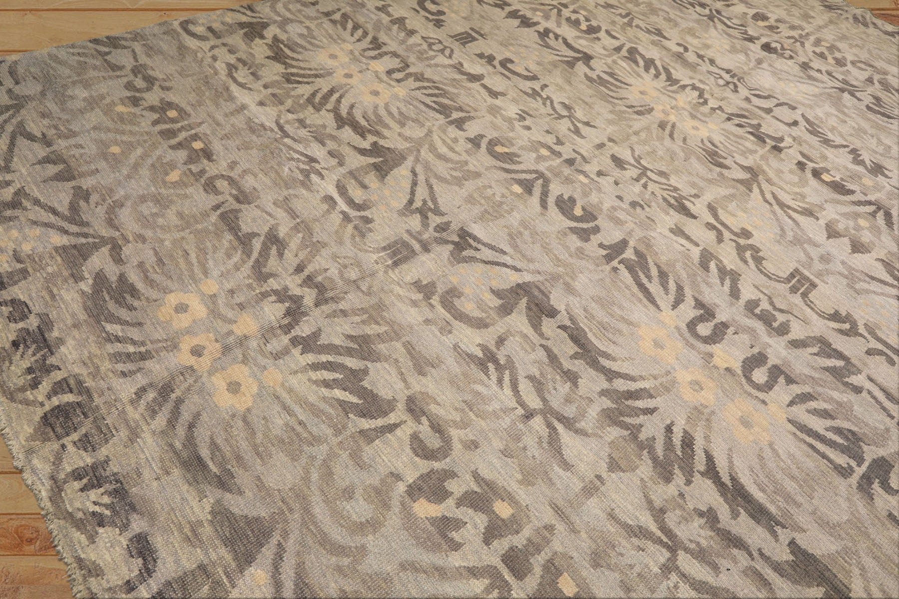 Multi Size Silver Beige Gray Color Hand Knotted Oushak Wool Transitional Oriental Rug