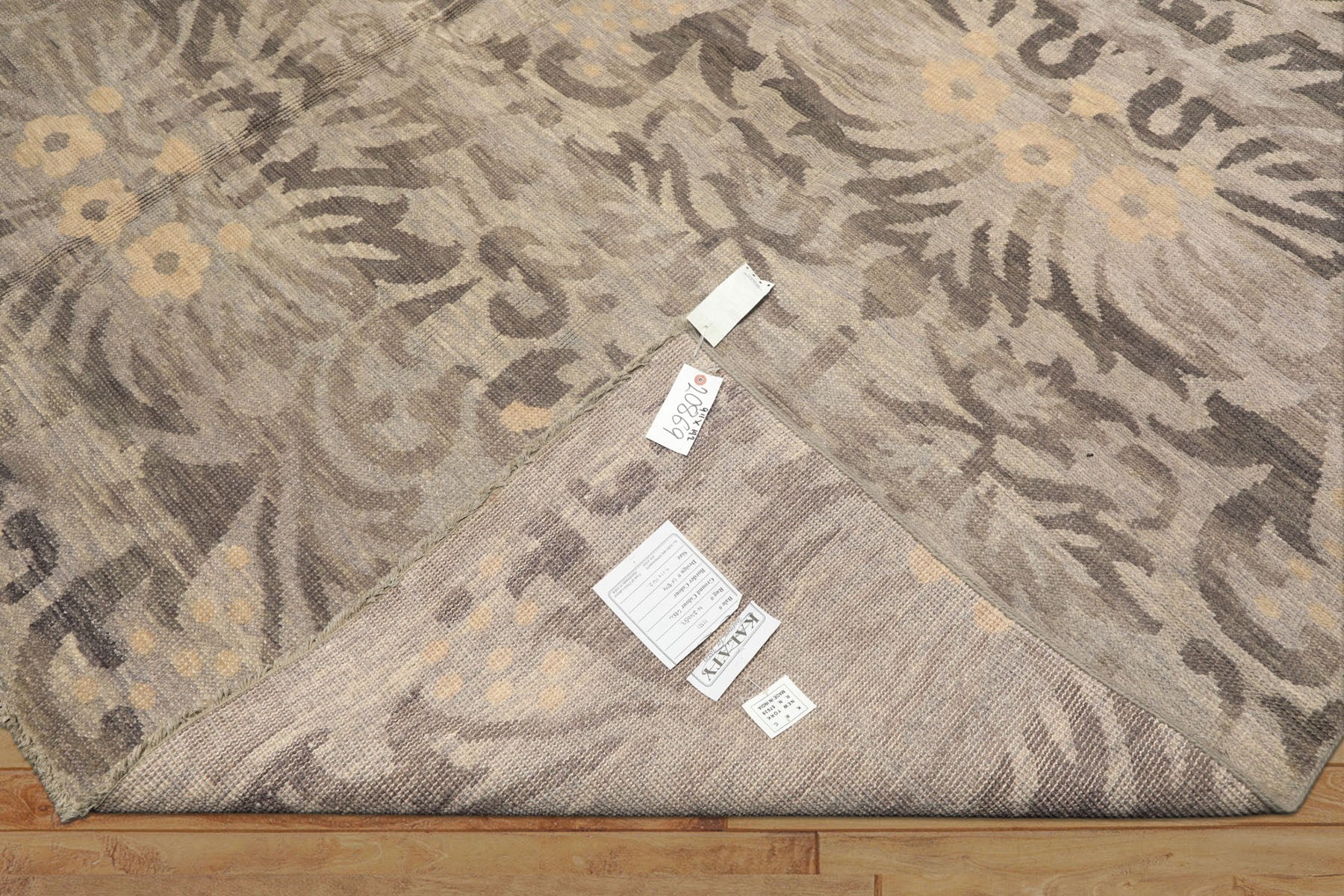 Multi Size Silver Beige Gray Color Hand Knotted Oushak Wool Transitional Oriental Rug