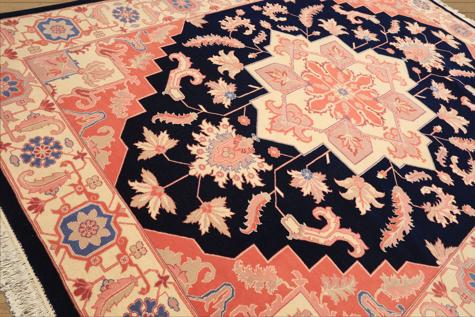 9x12 Navy, Ivory, Salmon Color Hand Knotted Heriz Wool Traditional/ Medallion Oriental Rug