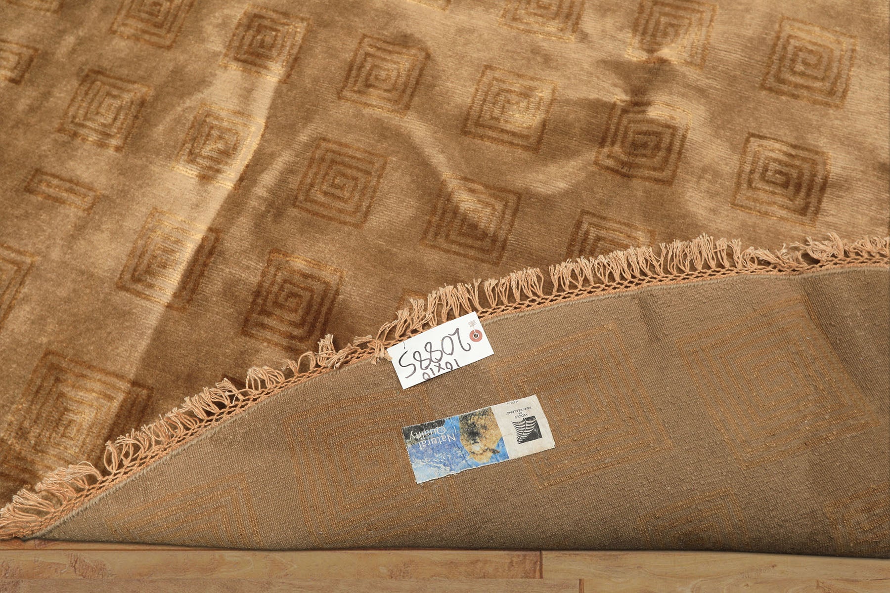 Round Tan, Gold, Color Hand Knotted Tibetan New Zealand Wool Transitional Oriental Rug