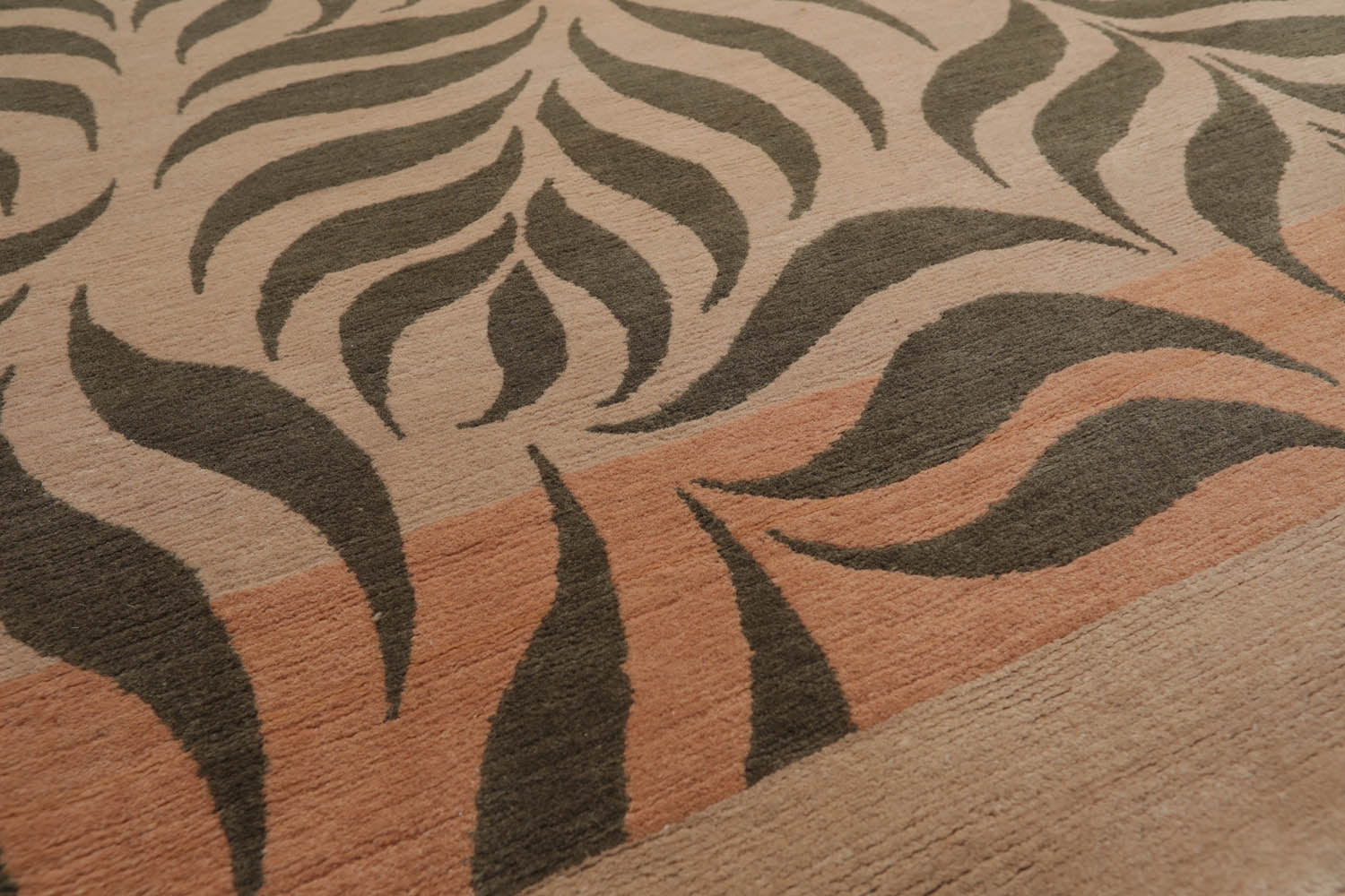 9x12 Beige, Gray, Muted Peach Color Hand Knotted All-Over 100% Wool Transitional Oriental Rug