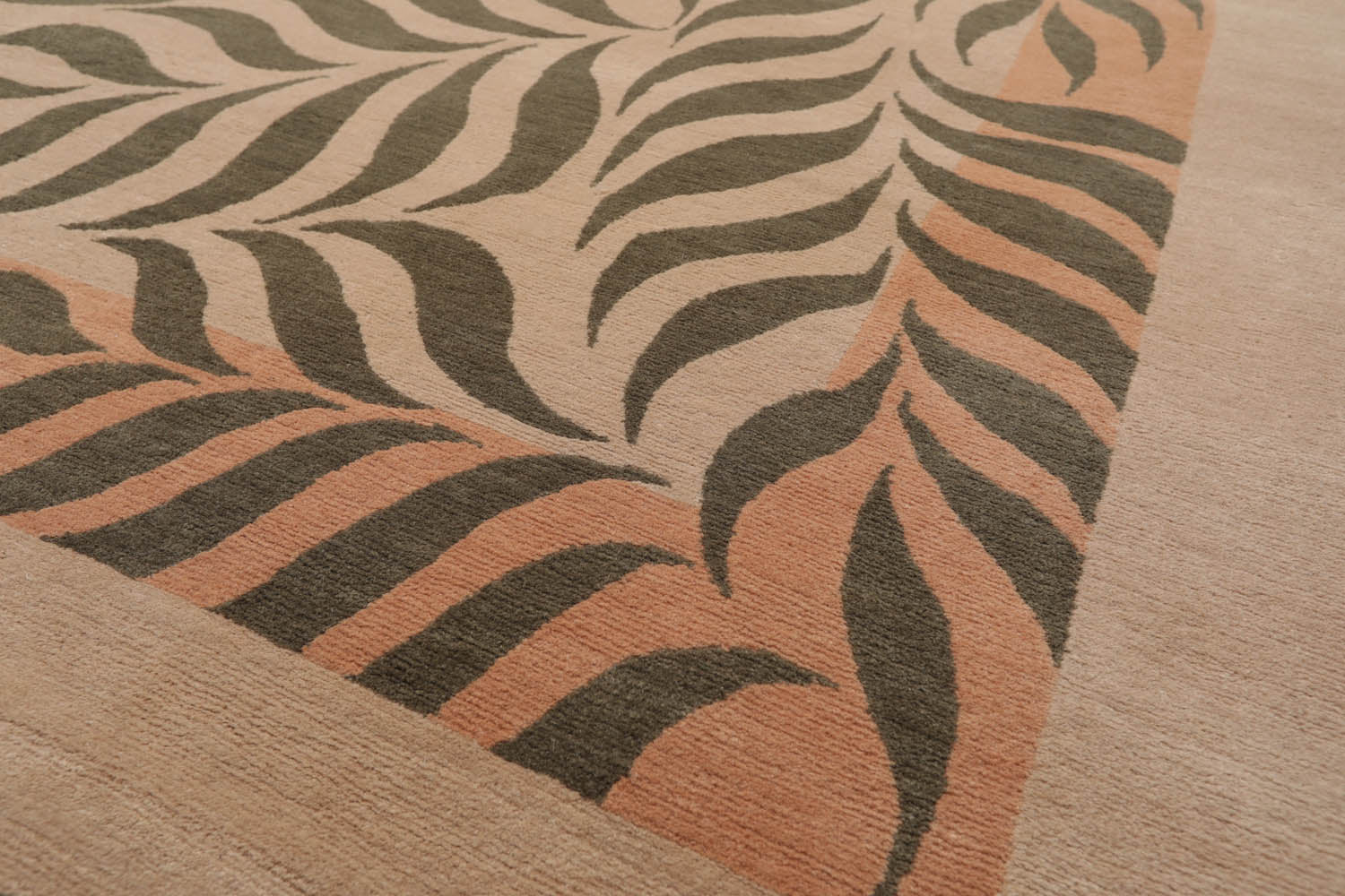 9x12 Beige, Gray, Muted Peach Color Hand Knotted All-Over 100% Wool Transitional Oriental Rug