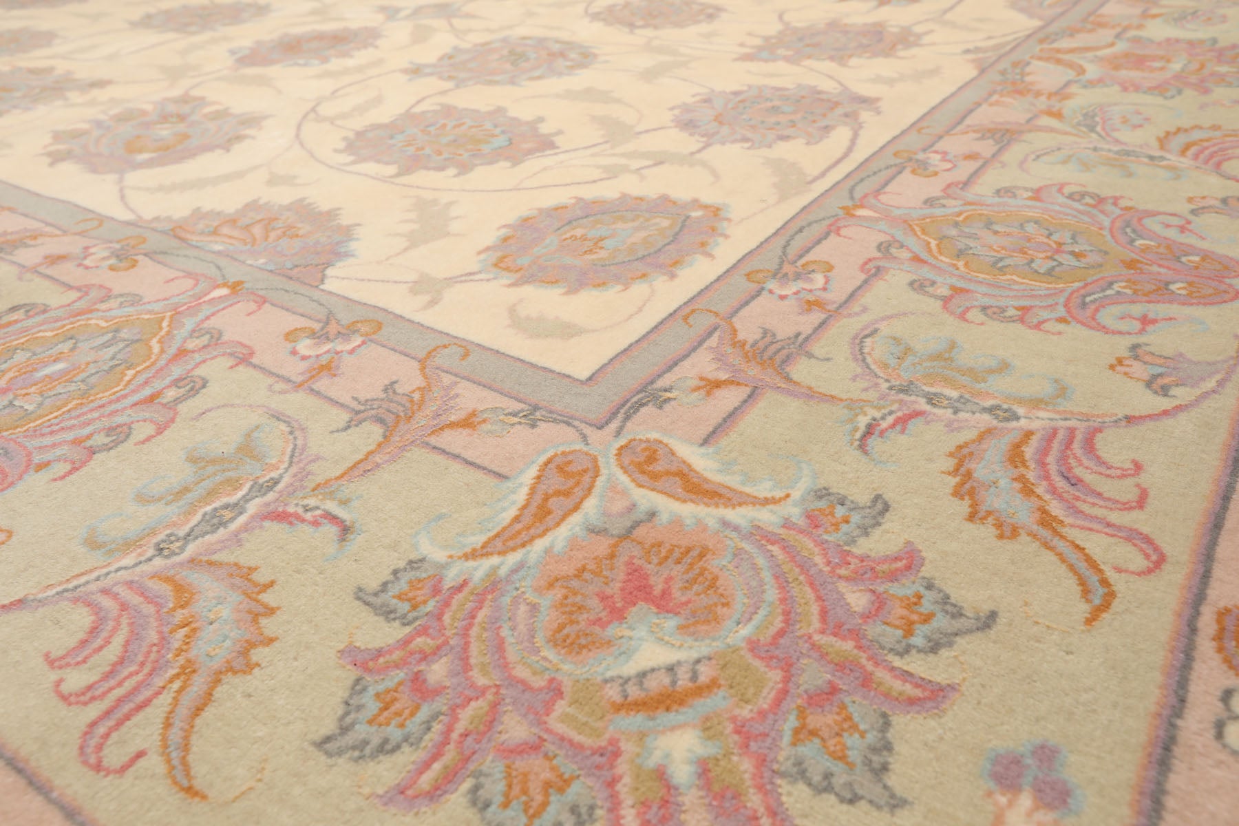9x12 Ivory, Mint, Blue Color Hand Knotted All-Over 100% Wool Traditional-Persian/Oriental Oriental Rug