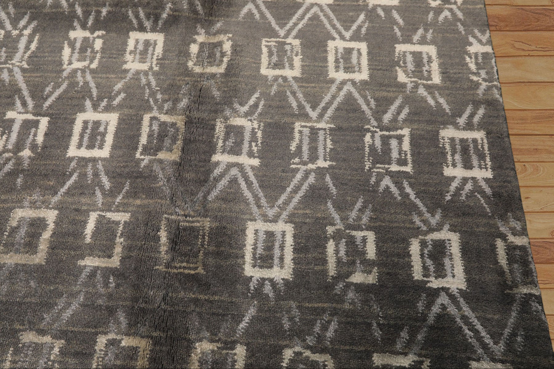 8x10 Tone on Tone Gray, , Color Hand Loomed Indo Tibetan Wool & Bamboo Silk Modern & Contemporay Oriental Rug