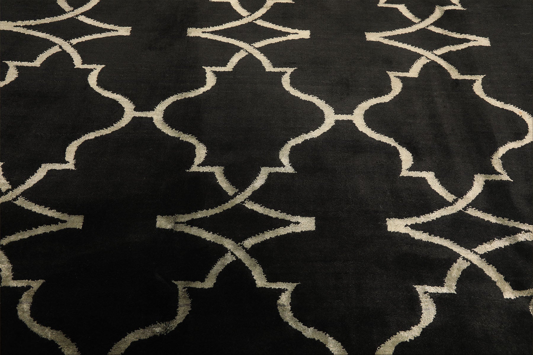 8x10 Black, Ivory, Color Hand Loomed Indo Tibetan Wool Modern & Contemporay Oriental Rug