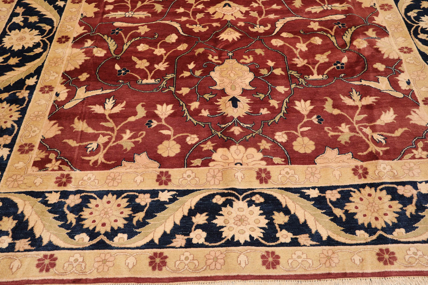 9x12 Rust, Navy, Tan Color Hand Knotted Floral 100% Wool Traditional-Persian/Oriental Oriental Rug