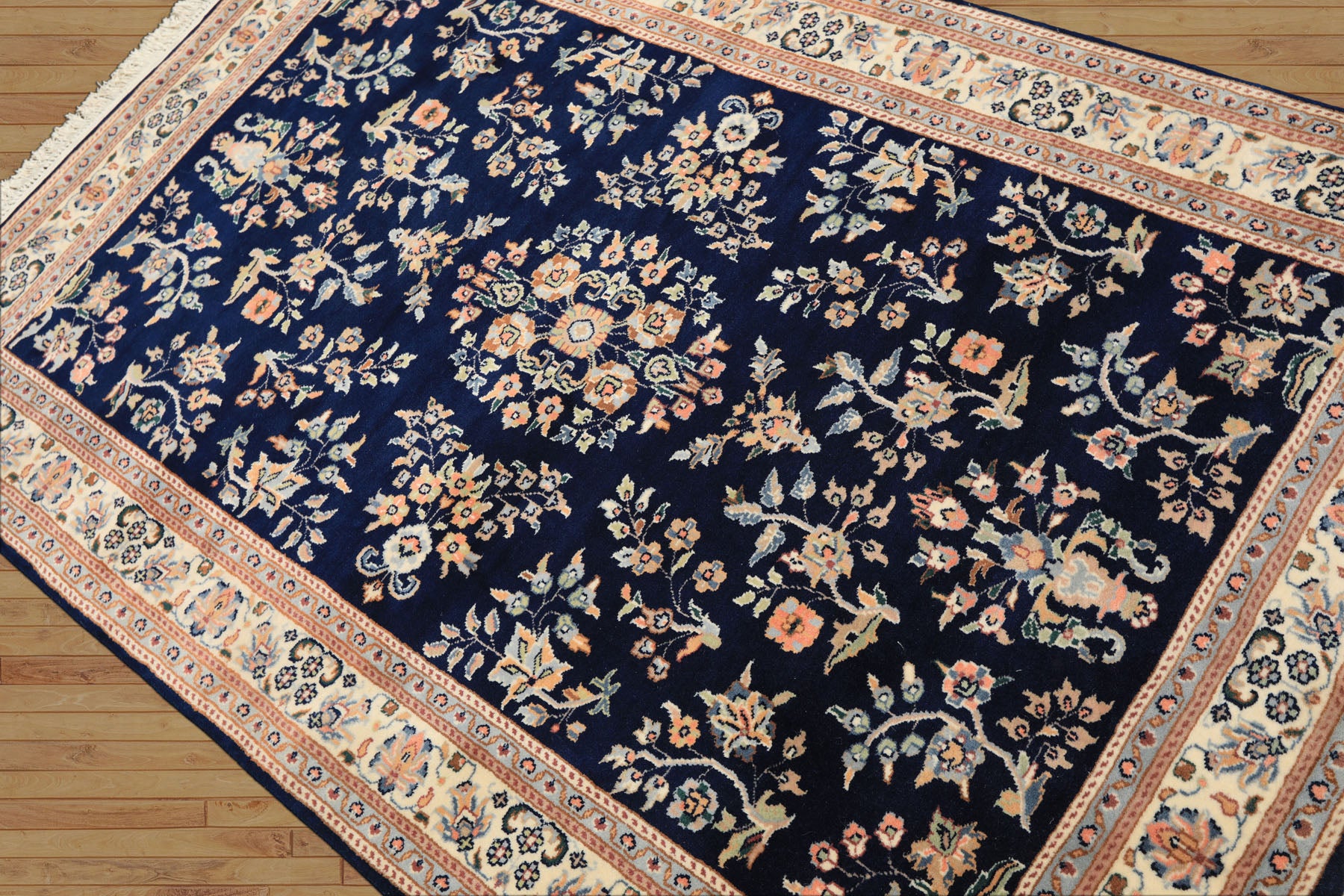 4x6 Navy, Ivory, Peach Color Hand Knotted Sarouk New Zealand Wool Traditional Oriental Rug