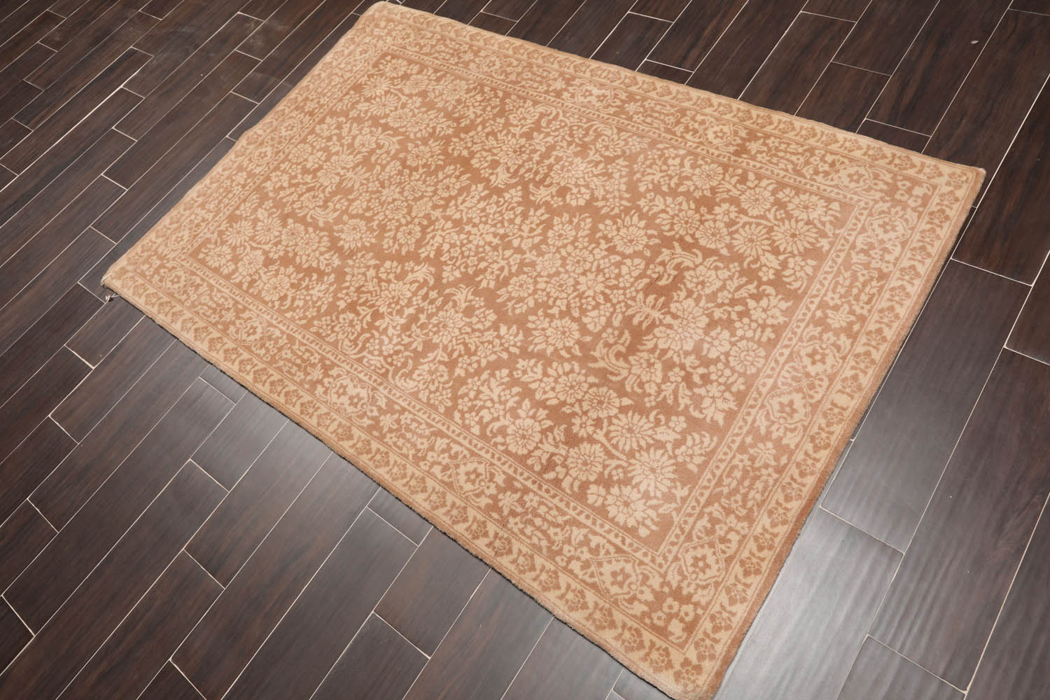 4x6 Tan, Beige, Color Hand Knotted Floral 100% Wool Traditional-Persian/Oriental Oriental Rug