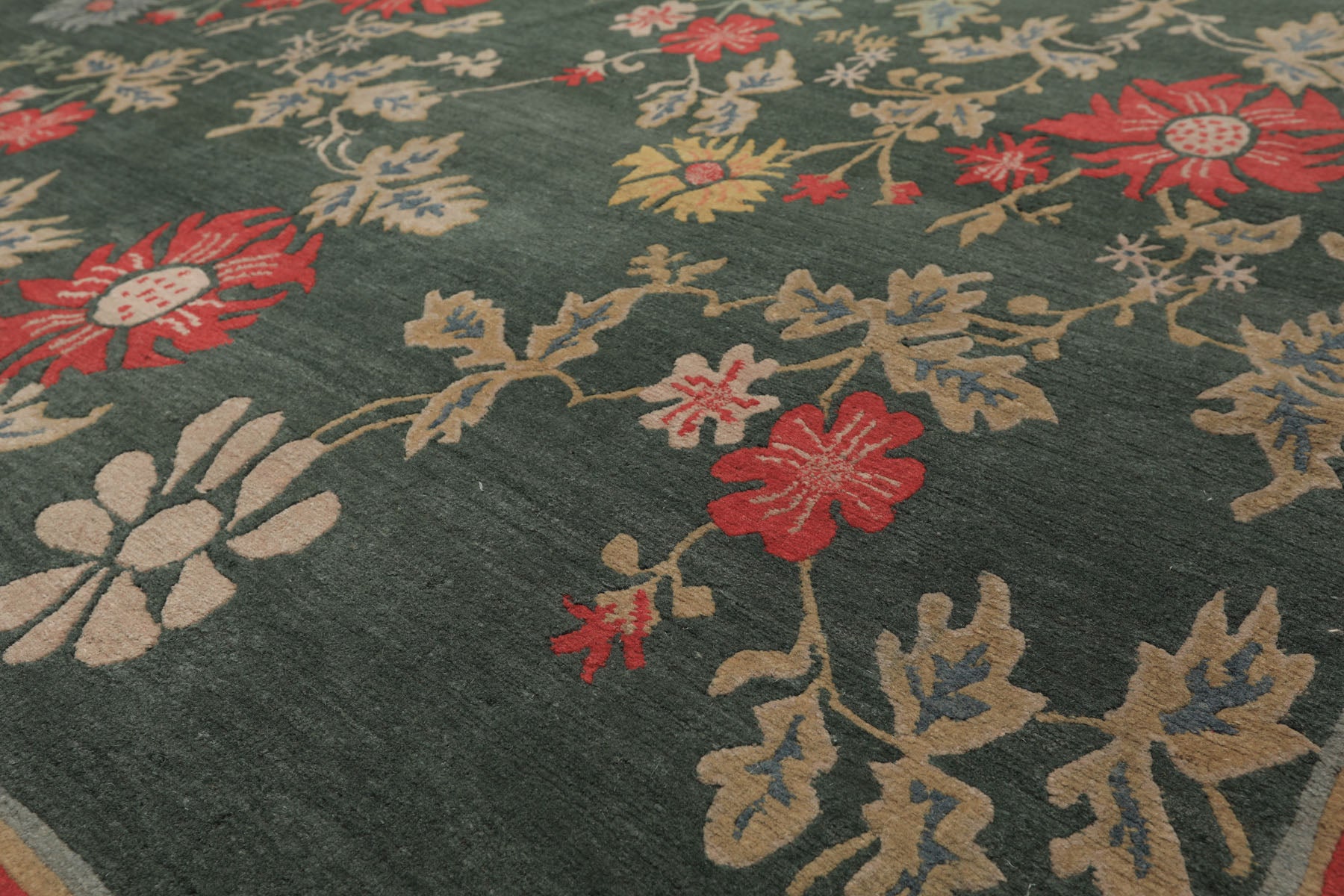 6x9 Celadon, Coral, beige Color Hand Knotted Tibetan Wool Transitional Oriental Rug