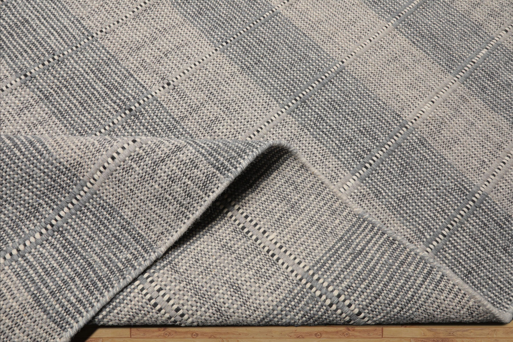 Galateah Multi Size Gray Wool Plaid Flatweave Modern Rug by LoomBloom Hand Woven Oriental Style