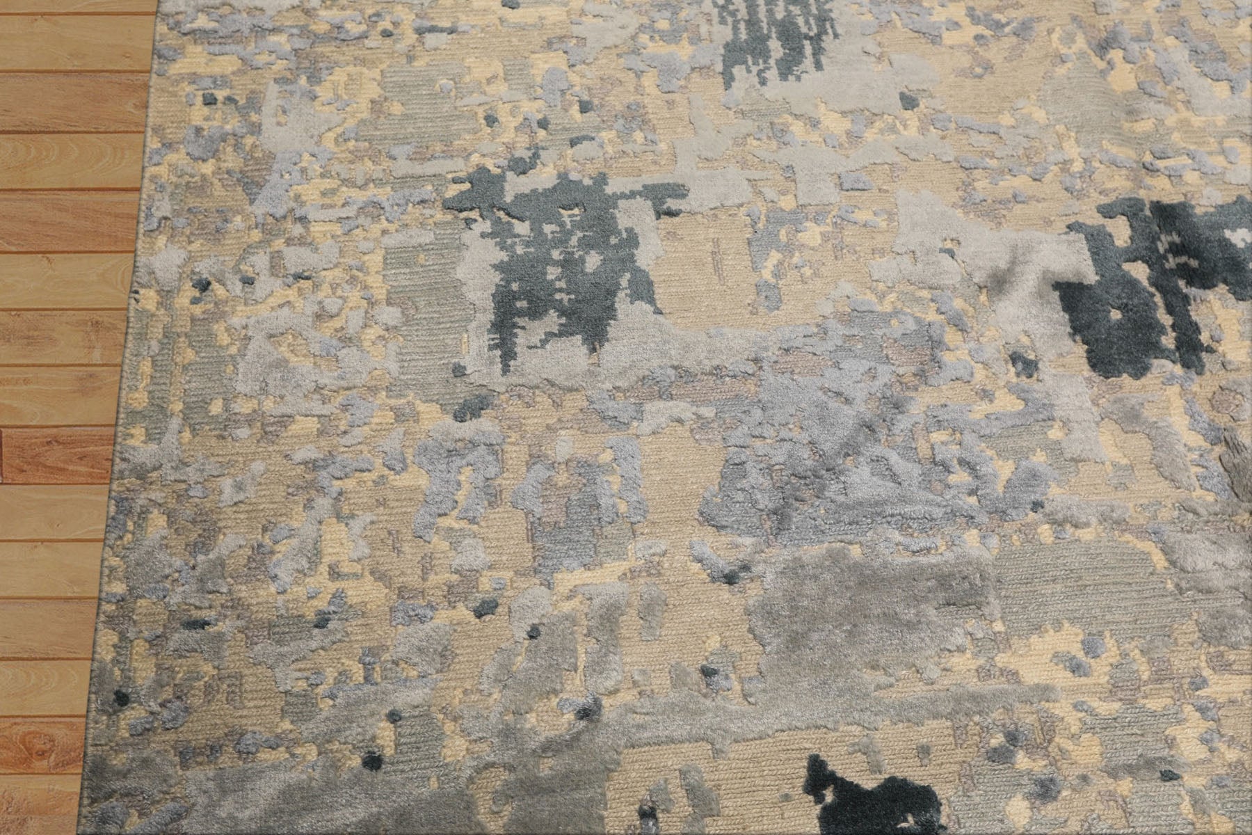 6x9 Beige, Gray, Blue Color Hand Knotted Sherpa Wool & Bamboo Silk Transitional Oriental Rug