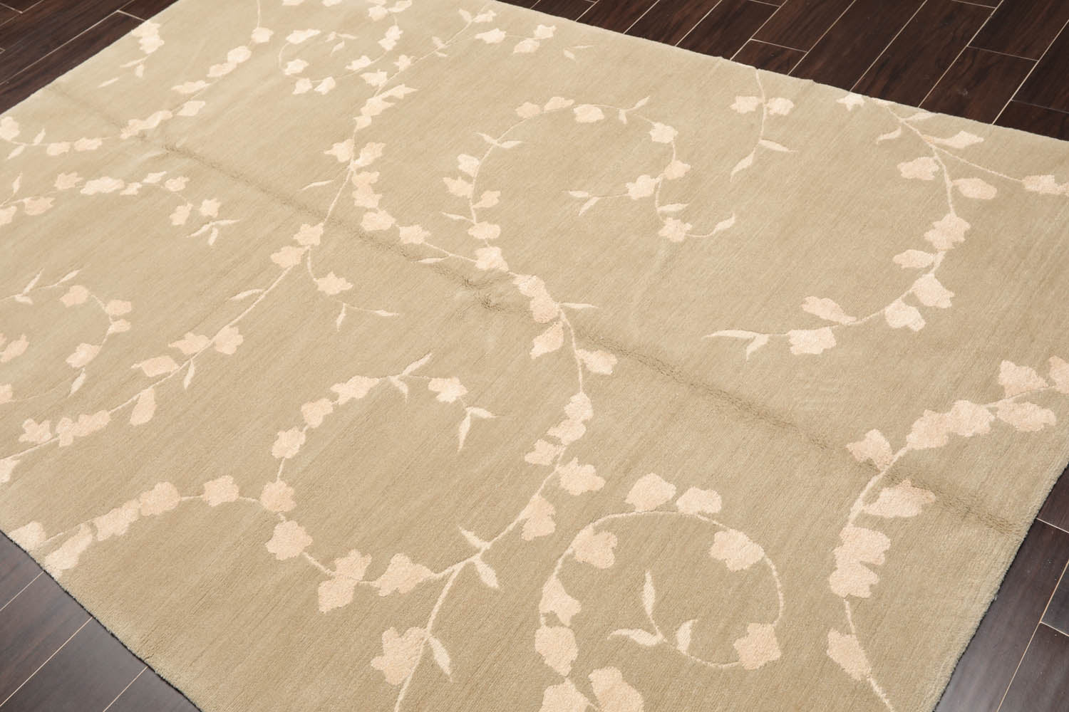 6x9 Gray, Beige, Color Hand Knotted All-Over Wool & Silk Transitional Oriental Rug