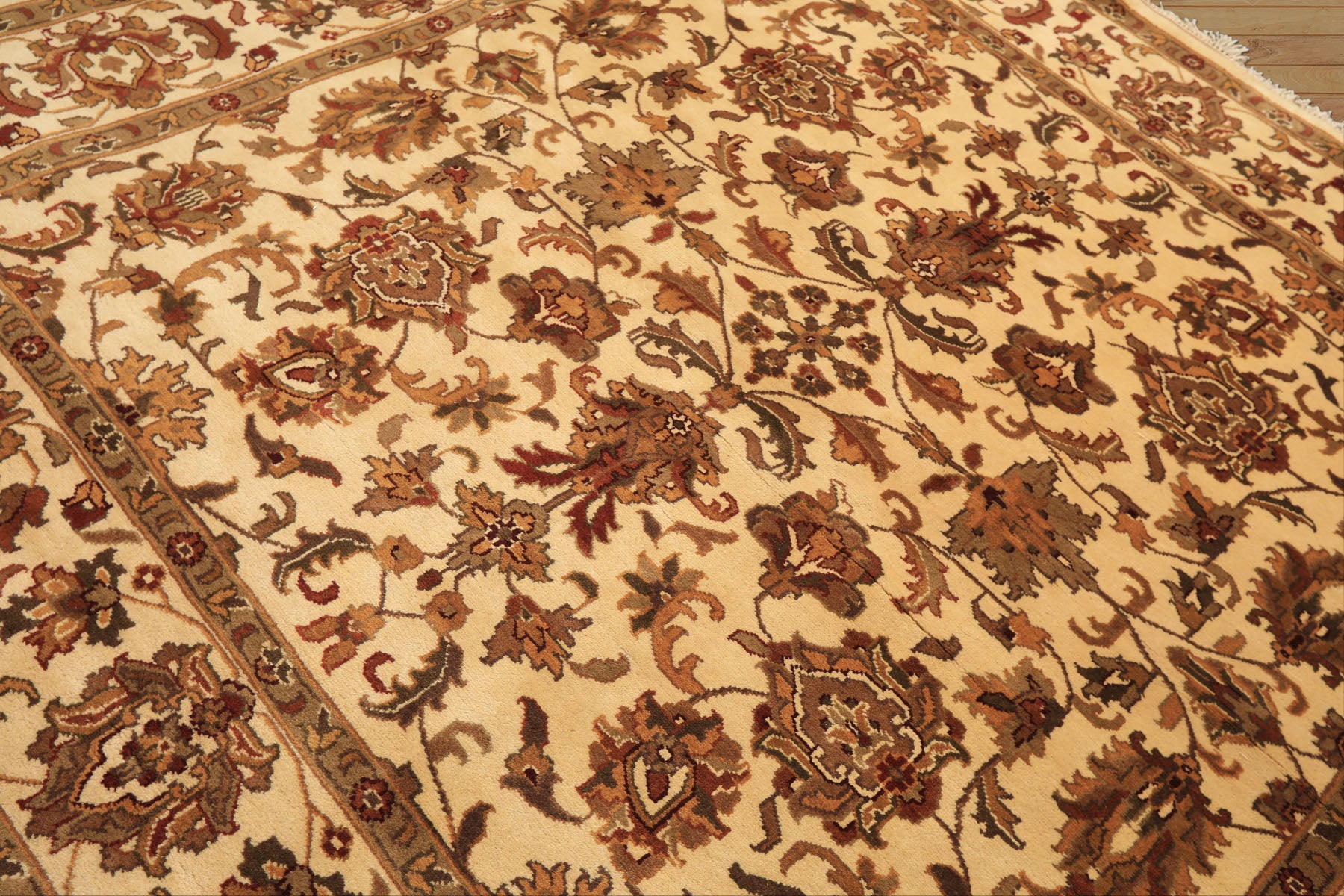 Square Ivory, Moss, Caramel Color Hand Knotted Agra Wool Traditional Oriental Rug