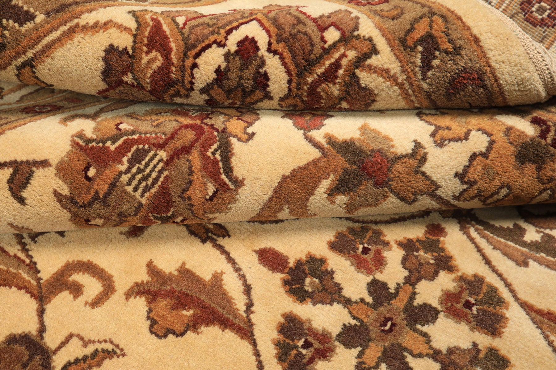 Square Ivory, Moss, Caramel Color Hand Knotted Agra Wool Traditional Oriental Rug