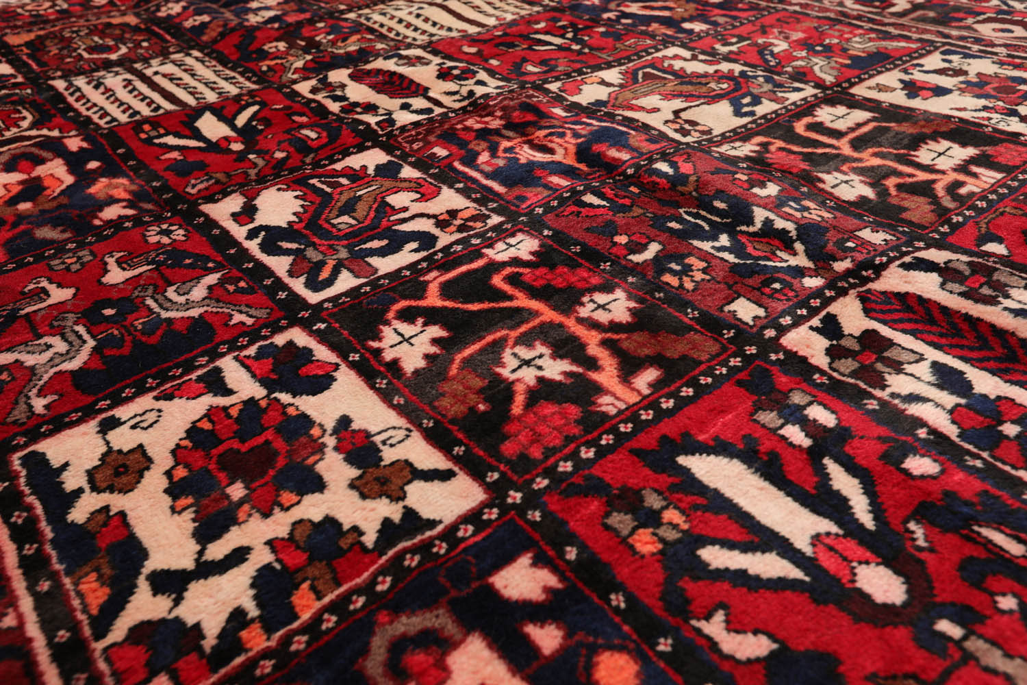 6x9 Red, Blue, Beige Color Hand Knotted Floral 100% Wool Traditional-Persian/Oriental Oriental Rug