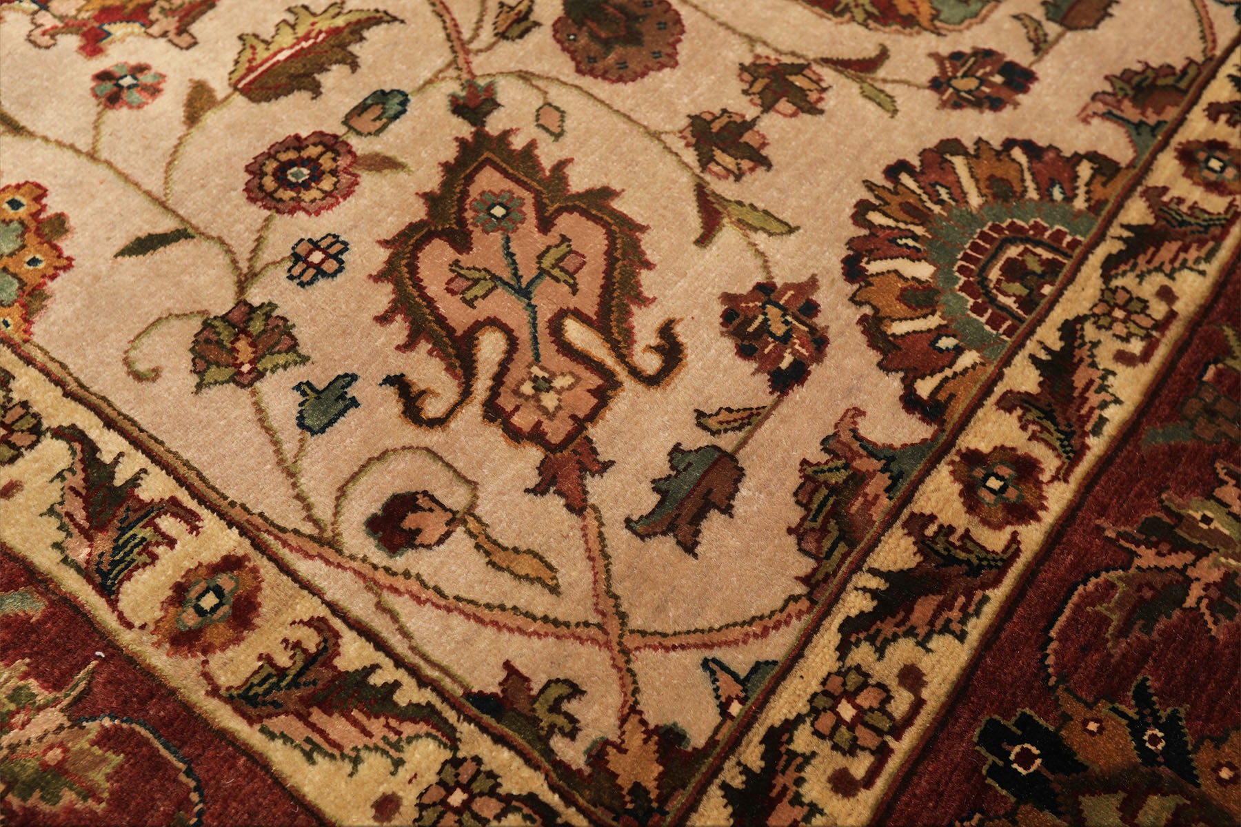 6x9 Tan, Maroon, Gold Color Hand Knotted Kashan Wool & Silk Traditional Oriental Rug