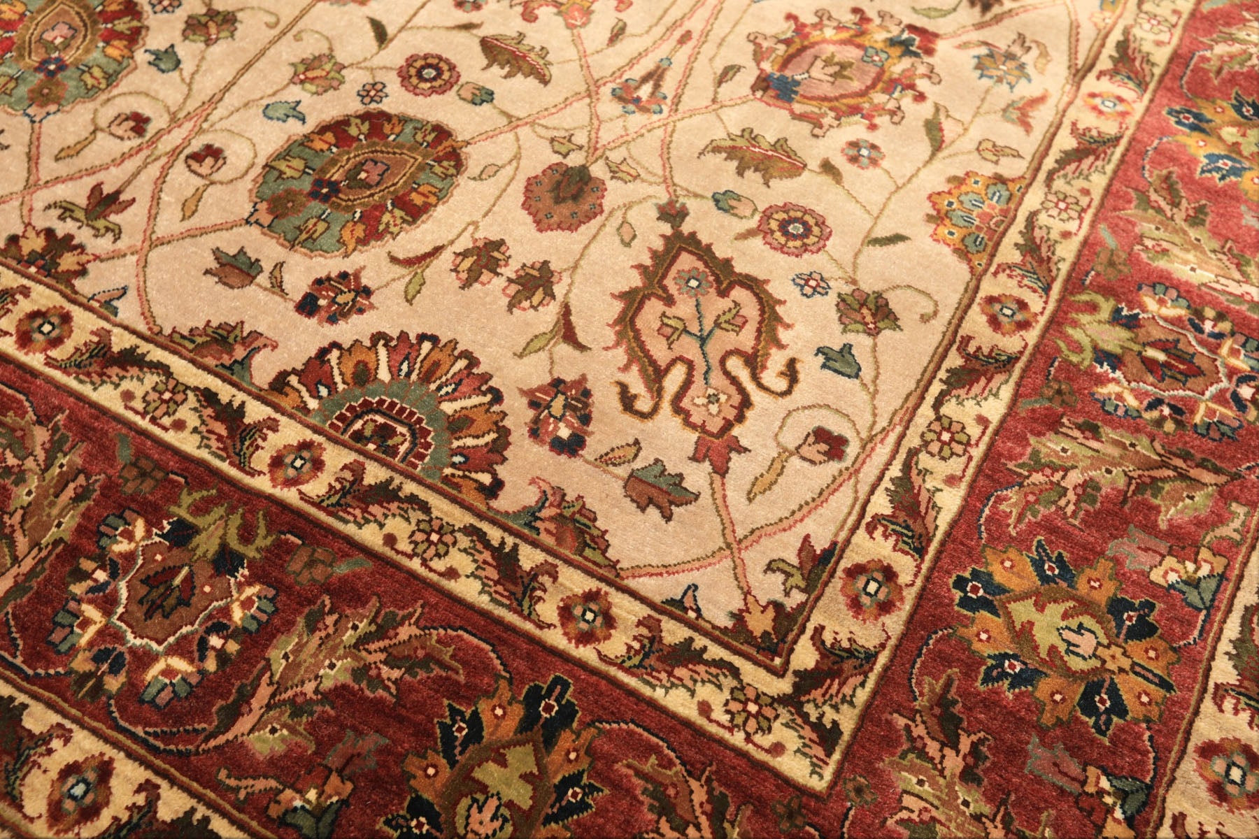 6x9 Tan, Maroon, Gold Color Hand Knotted Kashan Wool & Silk Traditional Oriental Rug