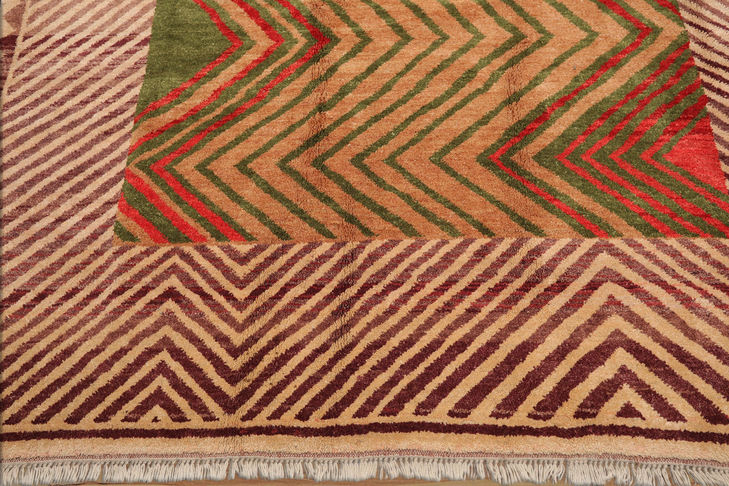 6x9 Beige, Tan, Green Color Hand Knotted All-Over 100% Wool Traditional-Persian/Oriental Oriental Rug