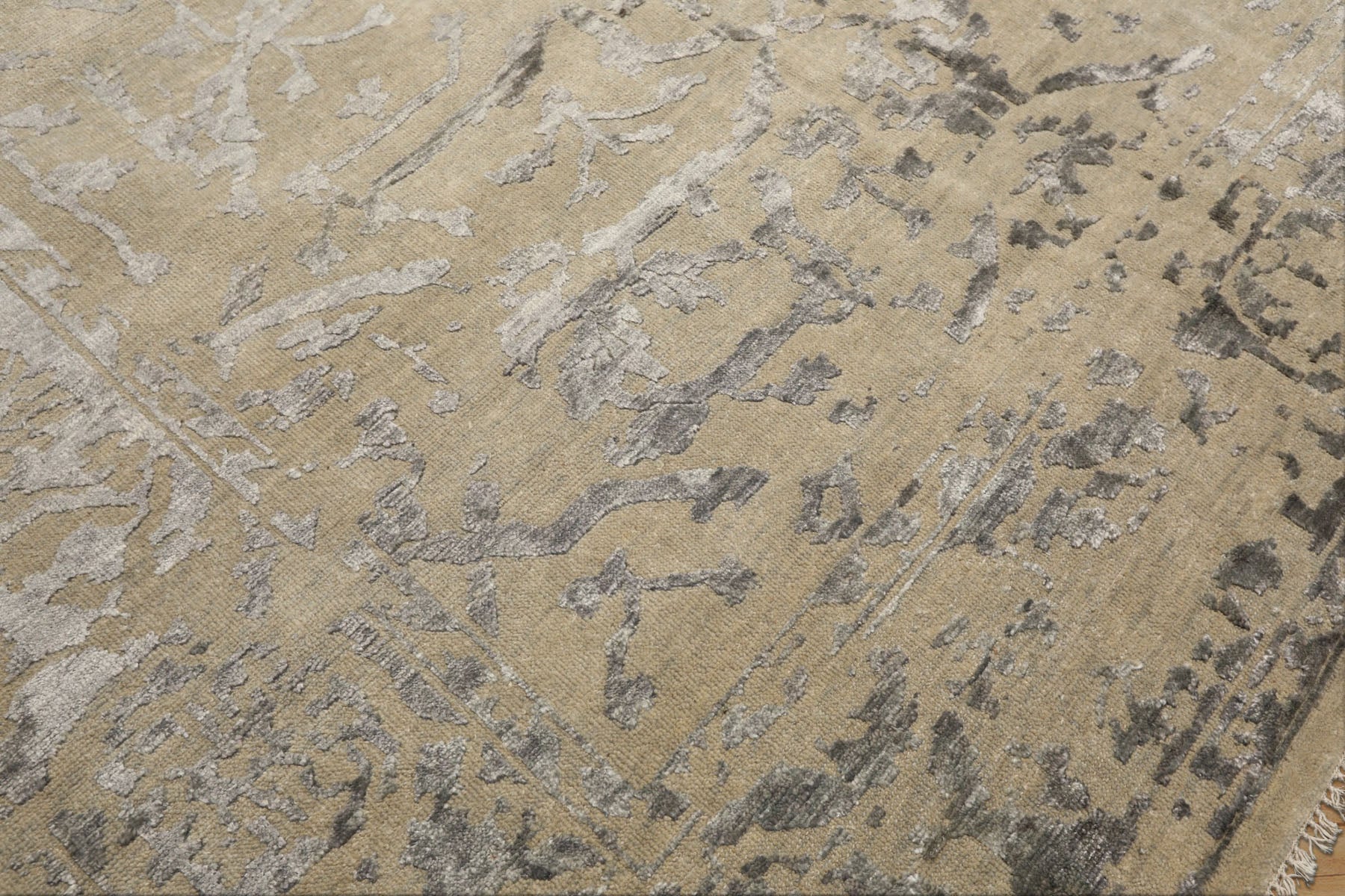 8x10 Beige, Gray, Color Hand Knotted Oushak Wool & Bamboo Silk Modern & Contemporary Oriental Rug