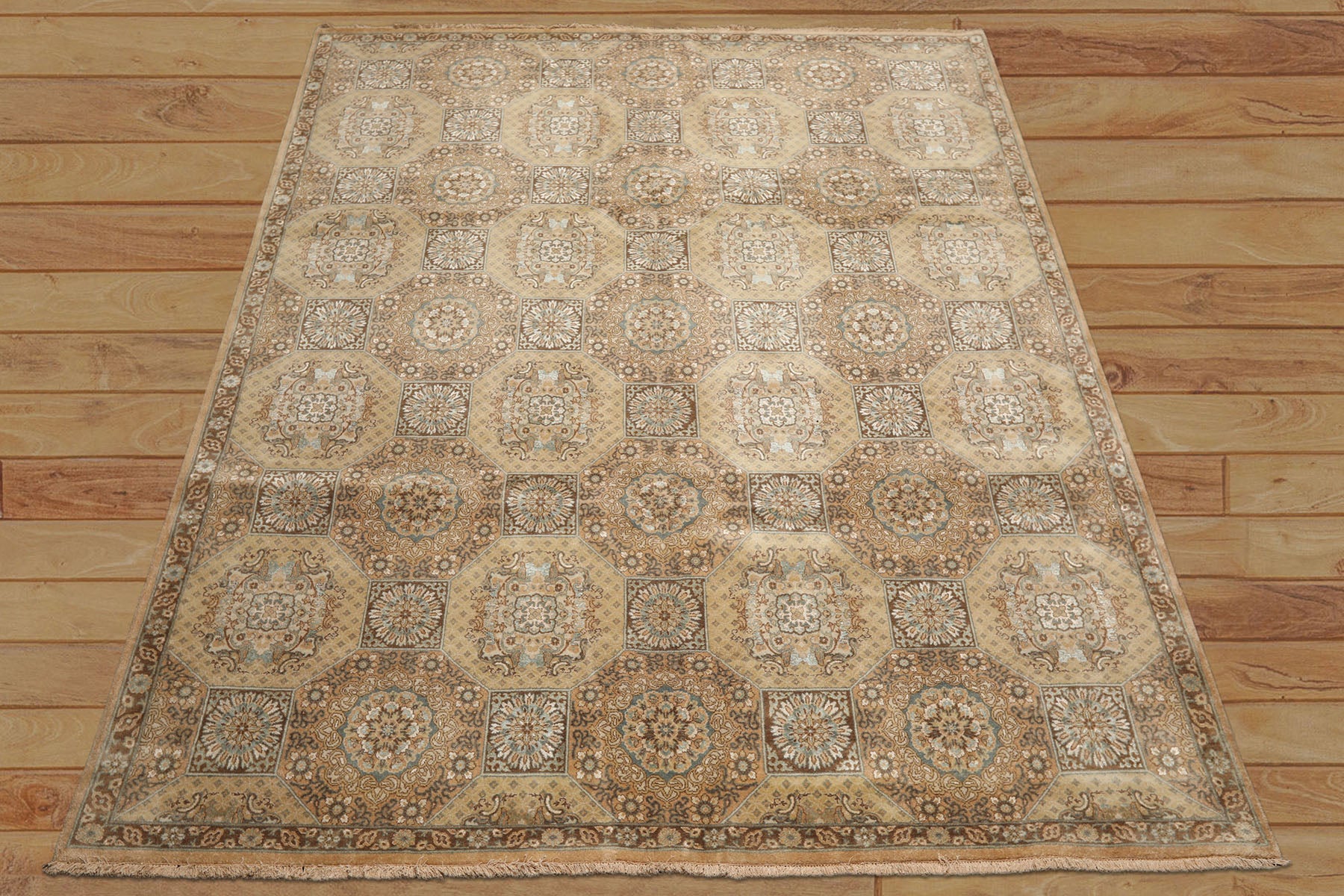 8x10 Beige, Tan, Turqoiuse Color Hand Knotted Bakhtiari Wool & Silk Transitional Oriental Rug