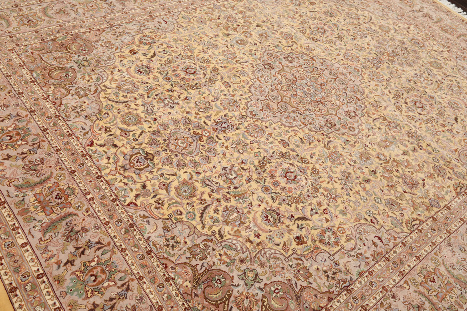 8x10 Ivory, Taupe, Tan Color Hand Knotted All-Over 100% Wool Traditional-Persian/Oriental Oriental Rug