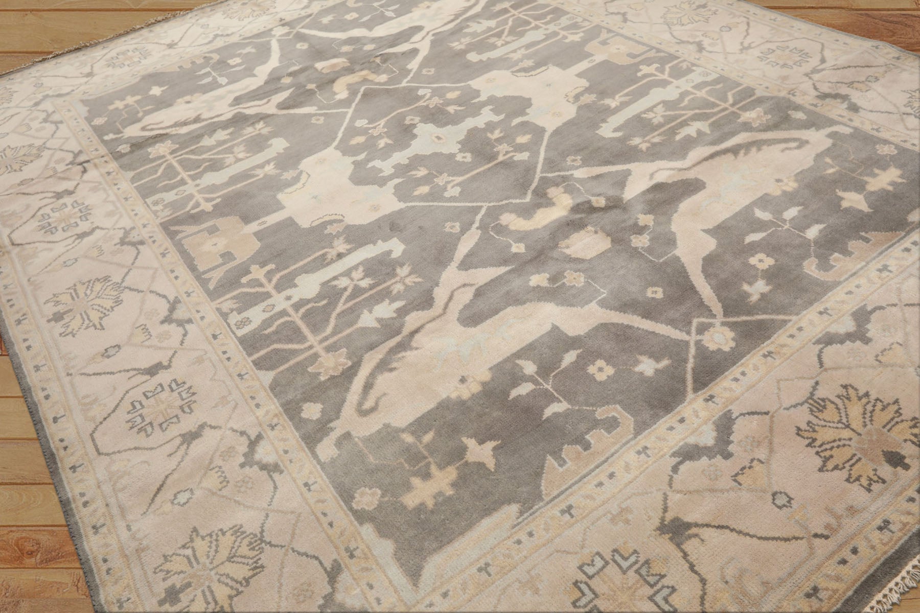 8x10 Gray, Ivory, Light Gold Color Hand Knotted Oushak Wool Traditional Oriental Rug
