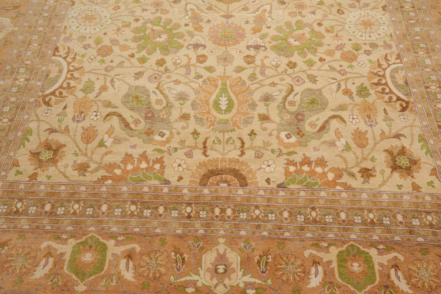 9x12 Beige, Peach, Ivory Color Hand Knotted All-Over 100% Wool Traditional Oriental Rug
