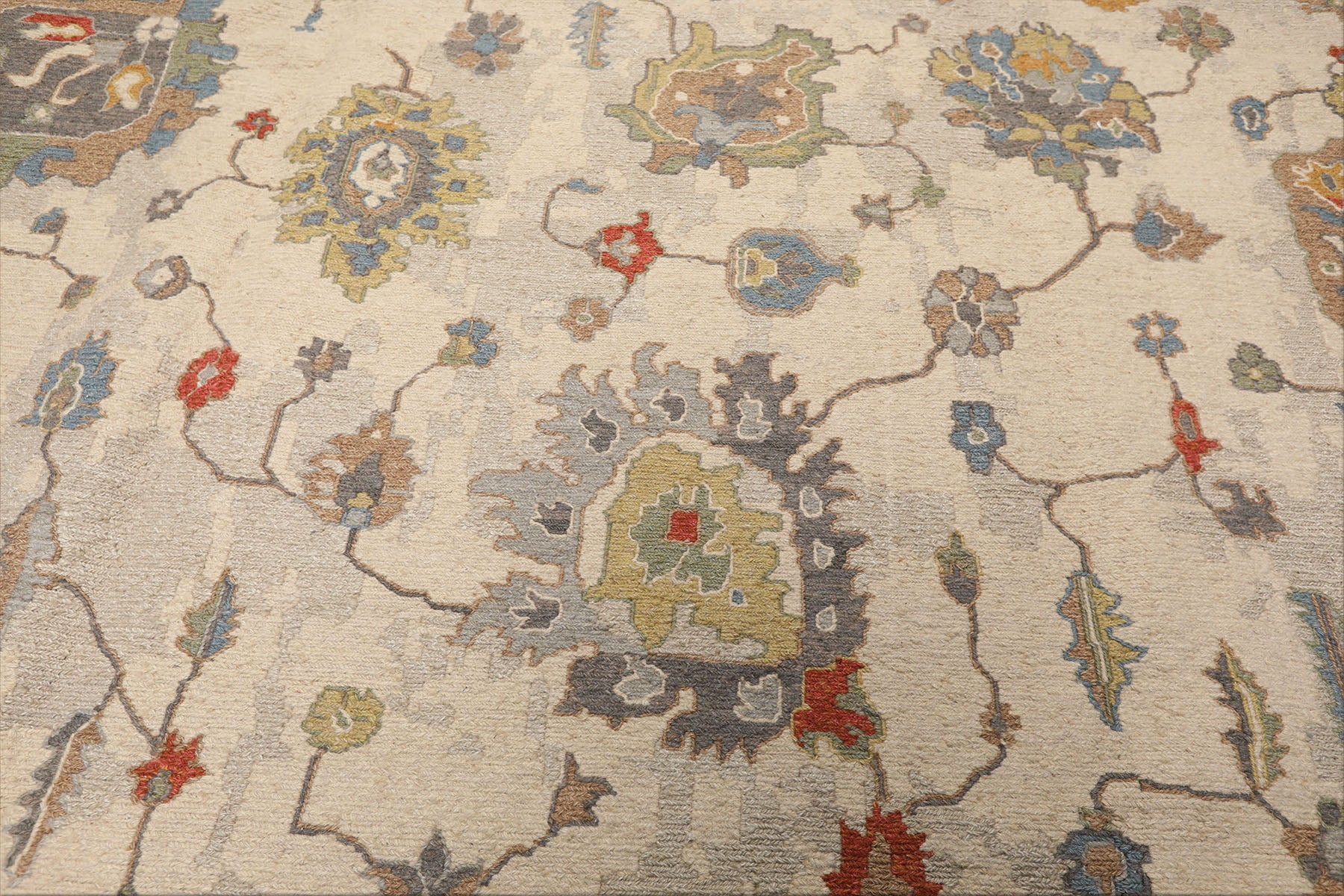 8x10 Beige, Gray, Gold Color Hand Knotted Soumak Wool Traditional Oriental Rug
