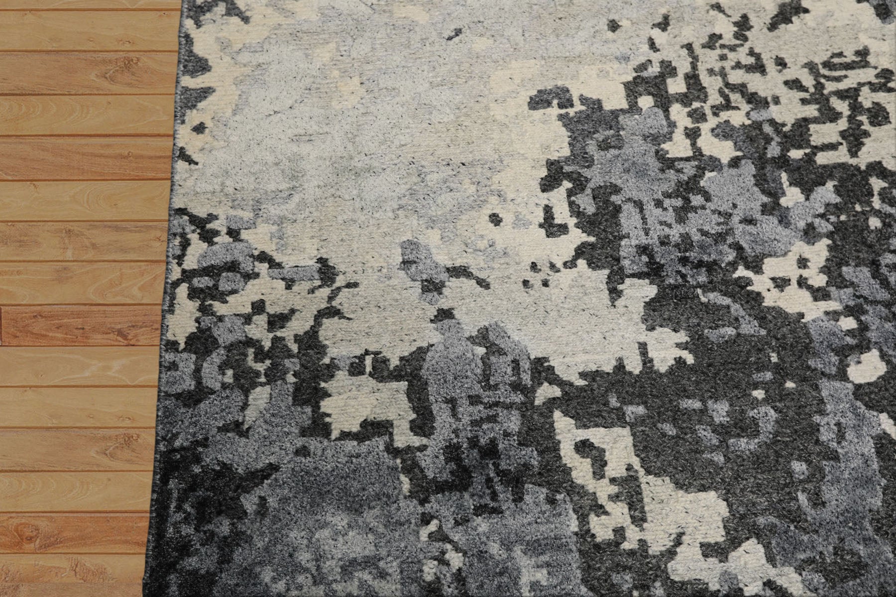 6x9 Ivory, Gray, Graphite Color Hand Knotted Sherpa Wool & Bamboo Silk Modern & Contemporary Oriental Rug