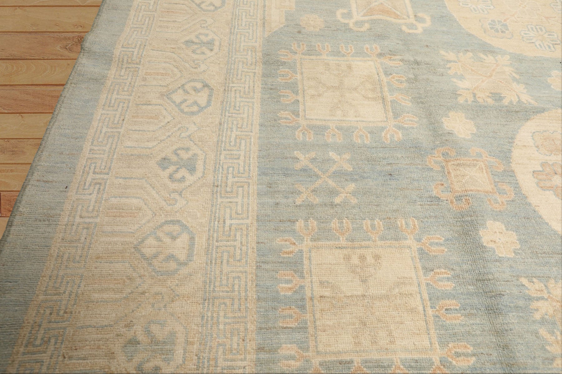 8x10 Seafoam, Beige, Ivory Color Hand Knotted Khotan Wool Transitional Oriental Rug