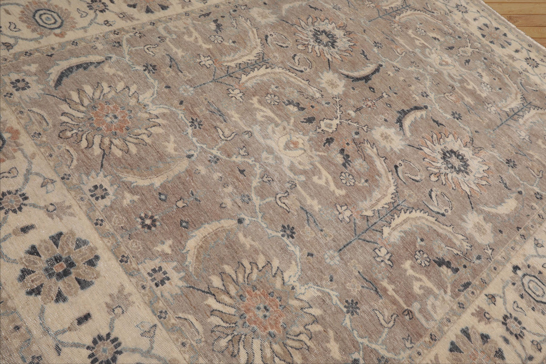 8x10 Hand Knotted Distressed Quality 100% Wool Traditional Oriental Rug in Tan and Ivory Colors