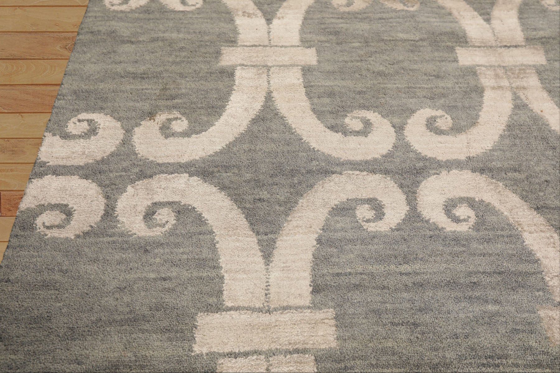 8x10 Slate, Beige, Color Hand Loomed Tibetan Wool & Bamboo Silk Transitional Oriental Rug
