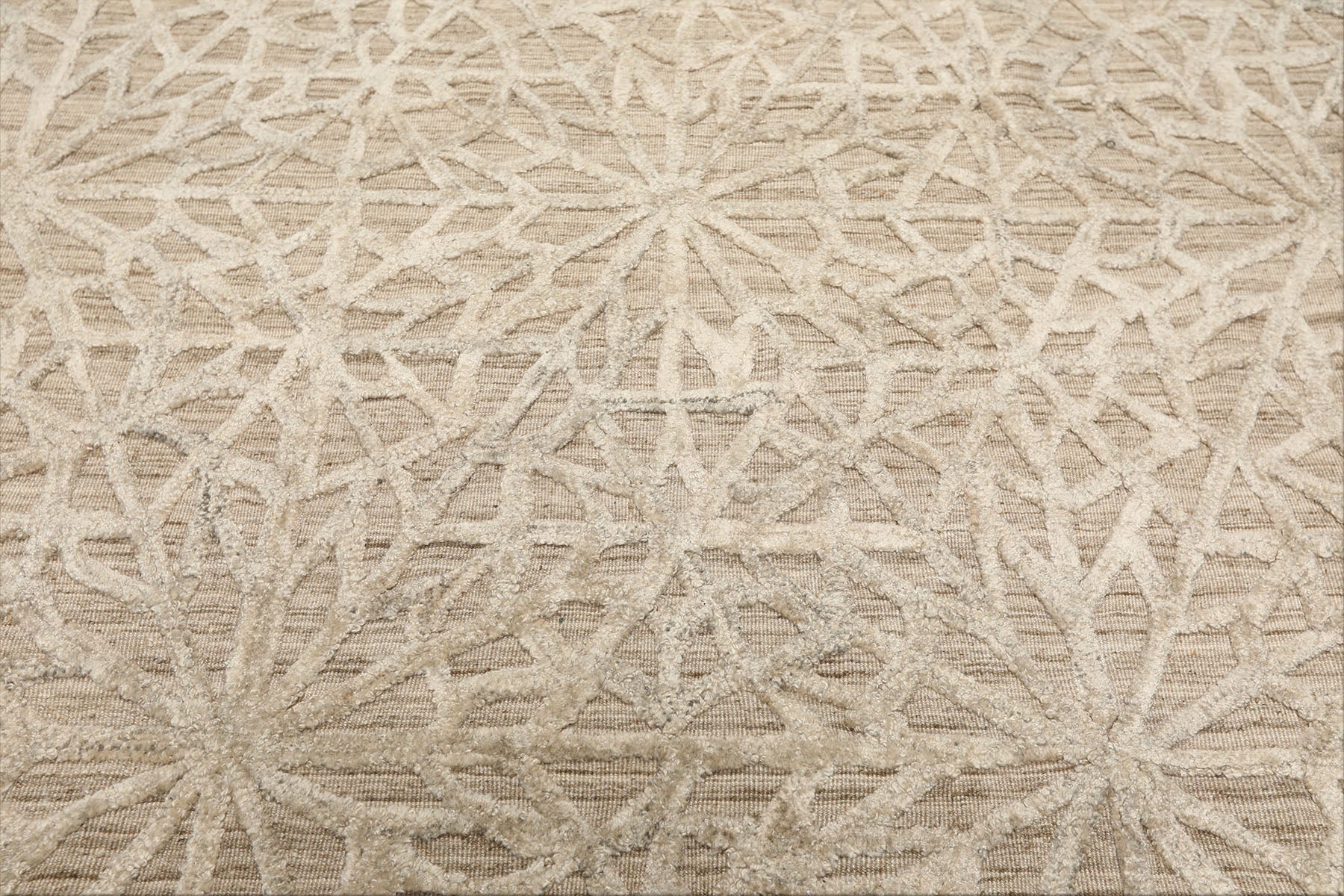5x8 Tone on Tone Beige, , Color Hand Loomed Tibetan Wool & Bamboo Silk Transitional Oriental Rug