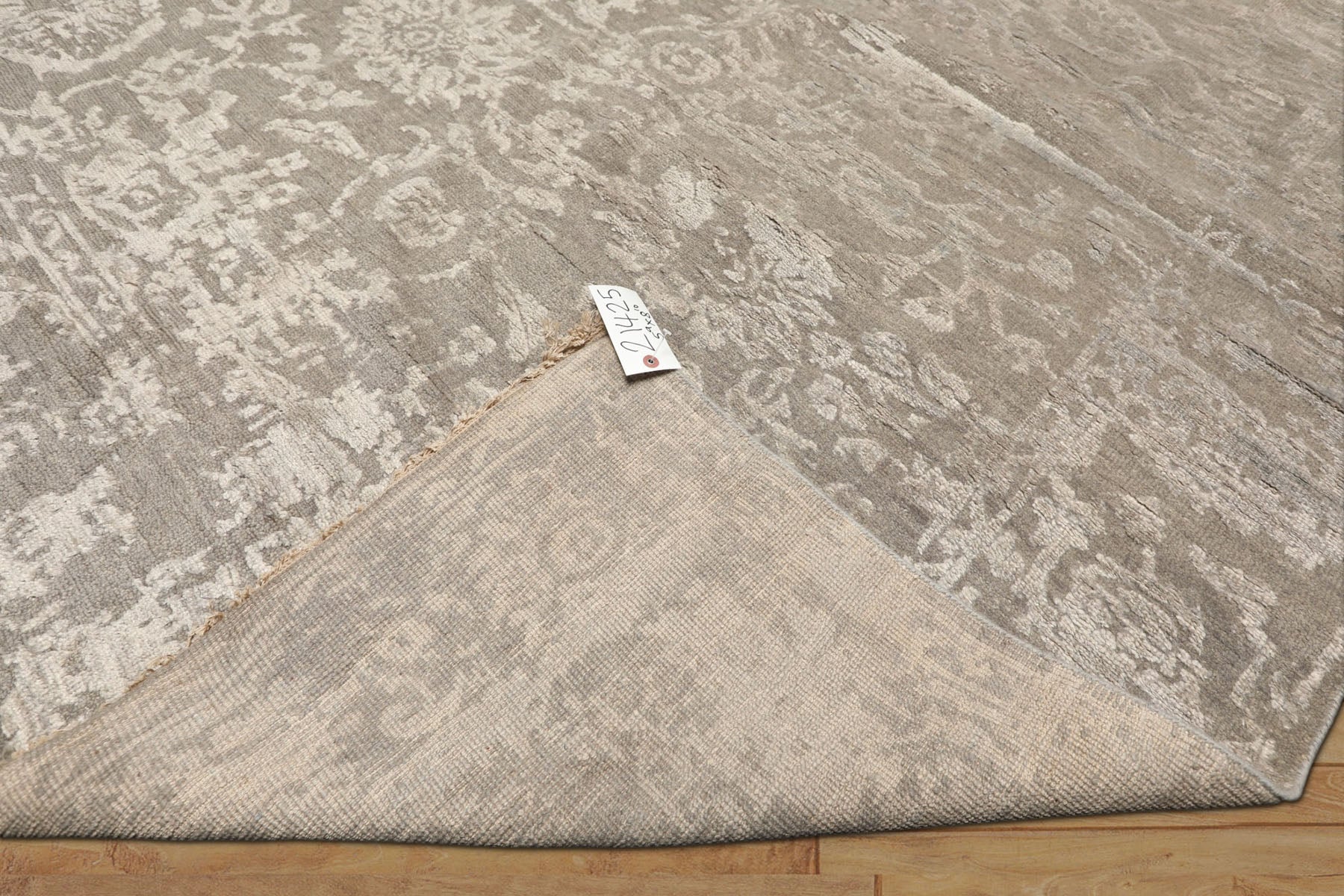 6x9 Tone on Tone Gray, , Color Hand Knotted Oushak Wool & Bamboo Silk Transitional Oriental Rug