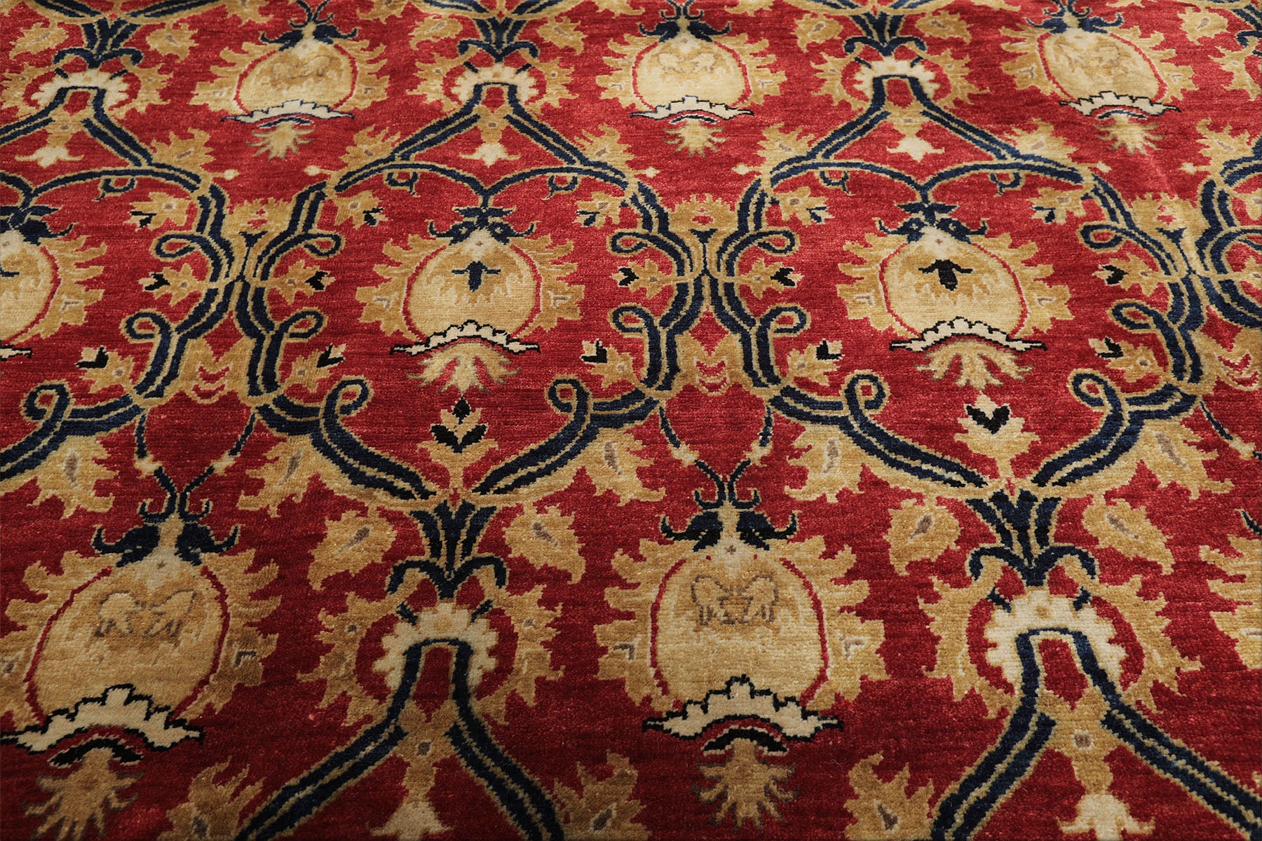 8x10 Red, Gold, Navy Color Hand Knotted Oushak Wool Traditional Oriental Rug