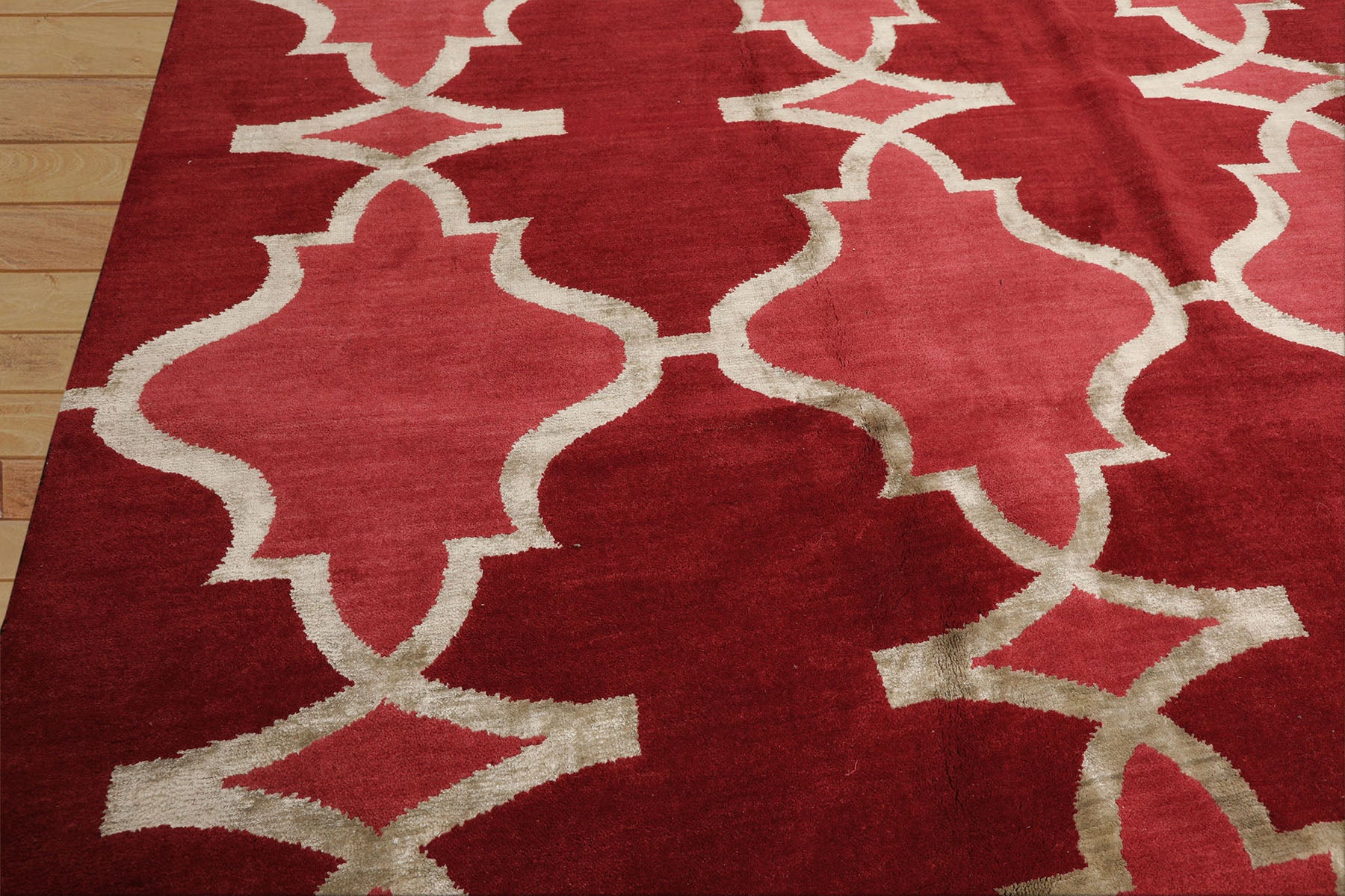 9x12 Red, Rose, Mint Color Hand Loomed Tibetan Wool Transitional Oriental Rug