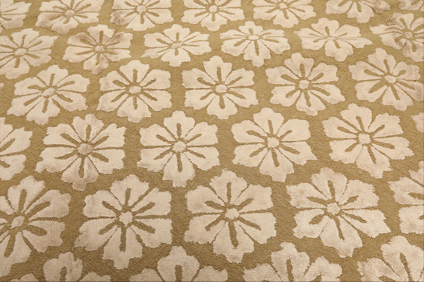 8x10 Tone on Tone Beige, , Color Hand Loomed Tibetan Wool & Bamboo Silk Transitional Oriental Rug