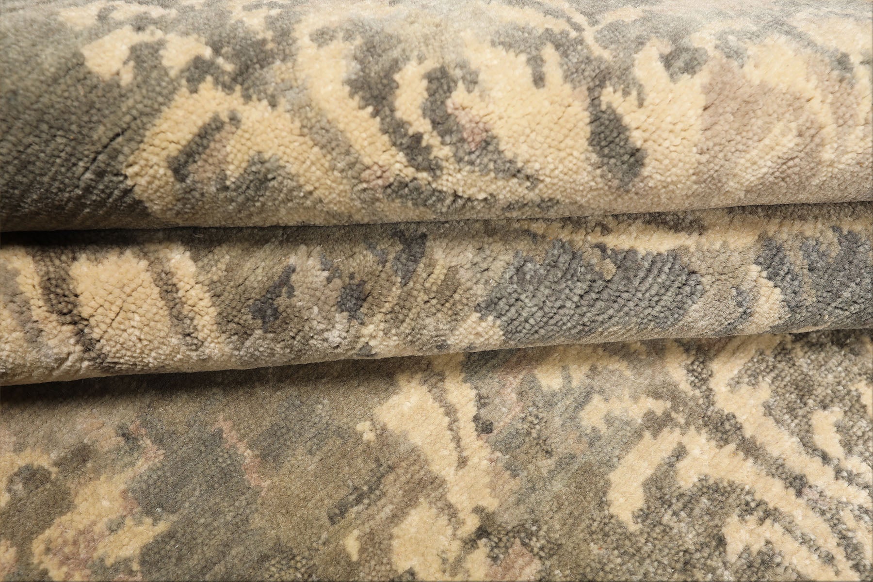8' Square Beige, Gray, Taupe Color Hand Knotted Tibetan Wool Transitional Oriental Rug